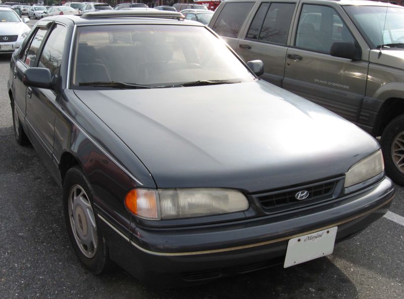 Hyundai Sonata 1992-93